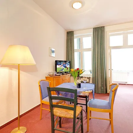 Idyll, Haupthaus, Whg 657 * Sellin (Rugen)